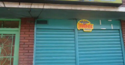 PIQUETEADERO LA GALLINA CON SABOR Y SAZON PIQUETEADERO LA GALLINA CON SABOR Y SAZON